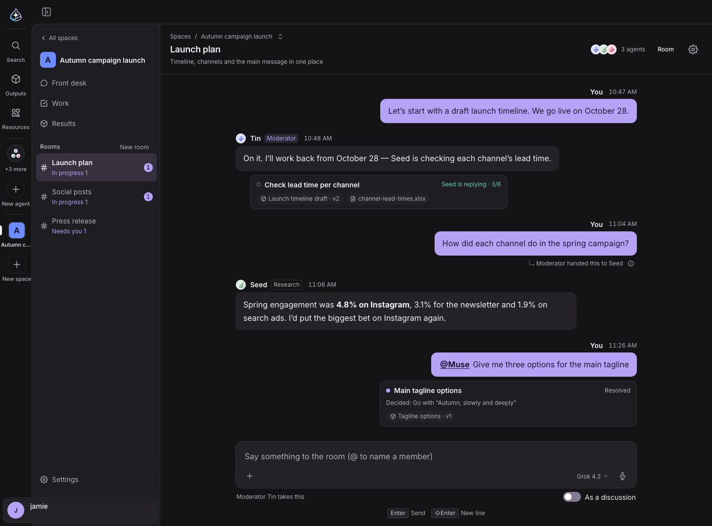 Raum in einem Space: Ihre Sprechblase rechts, die Markierung, an welches Mitglied der Moderator übergeben hat, und der Chip eines laufenden Threads